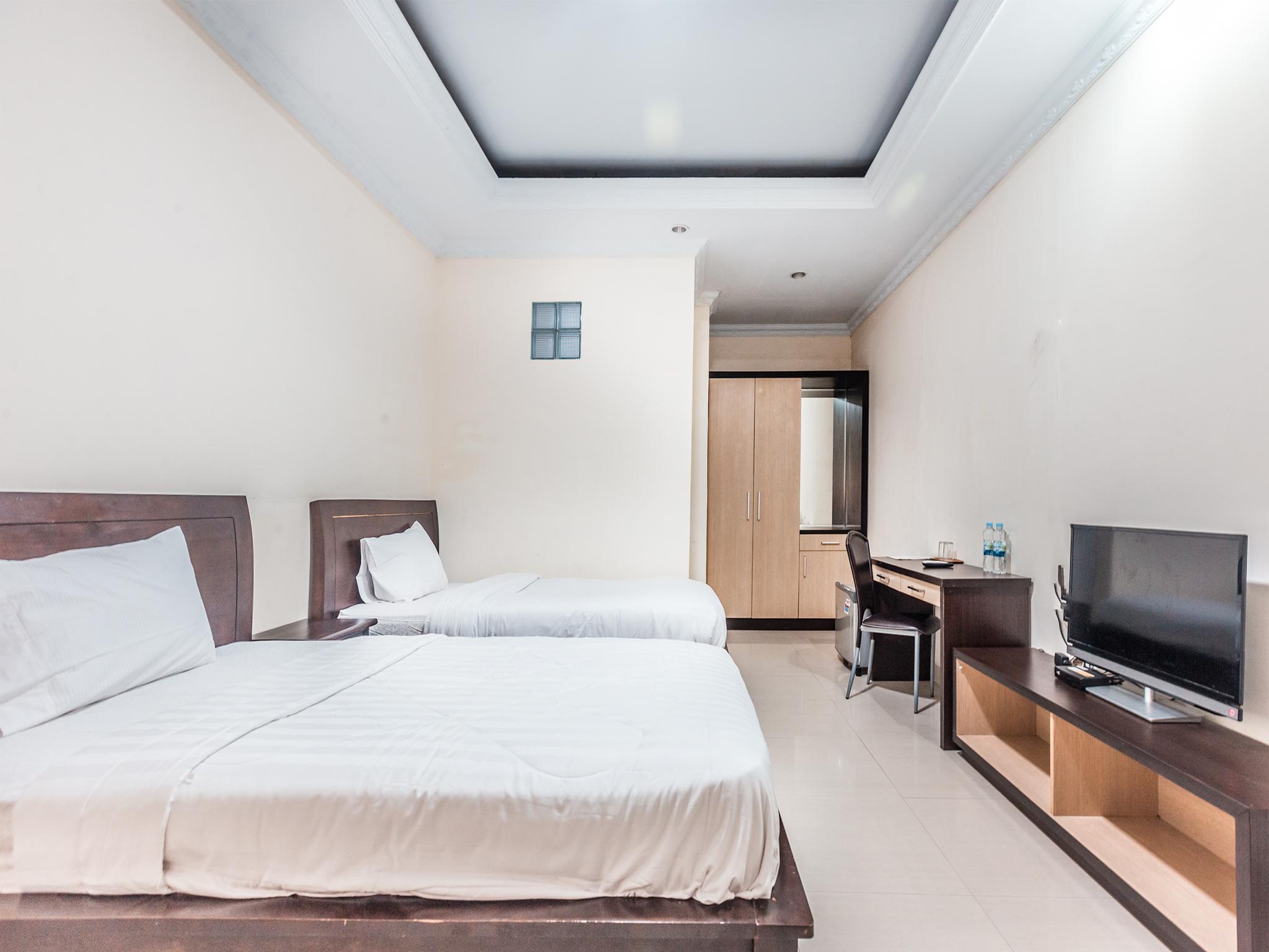Oyo 1667 Wisma Lux Barkah Jakarta Eksteriør bilde