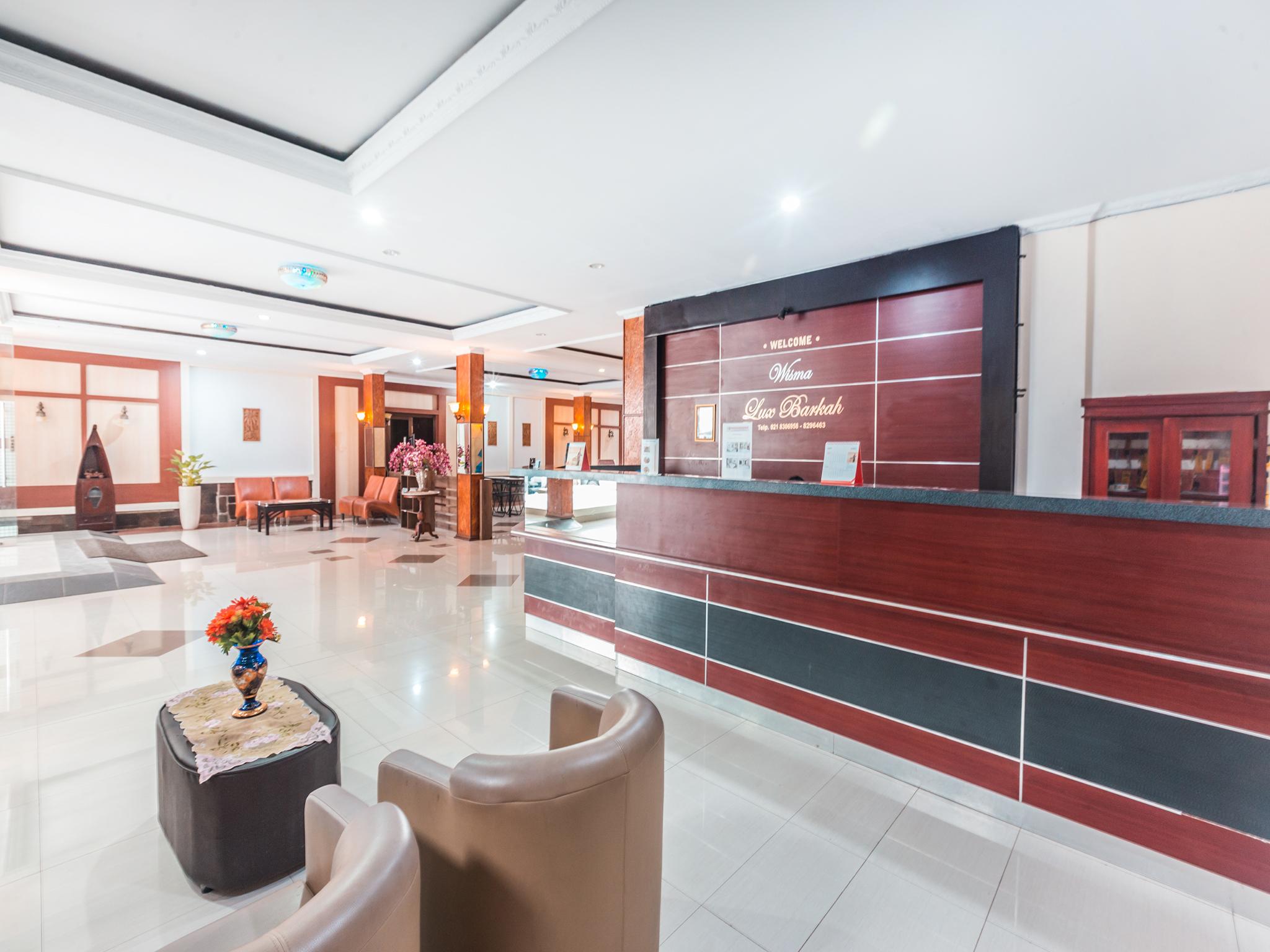 Oyo 1667 Wisma Lux Barkah Jakarta Eksteriør bilde