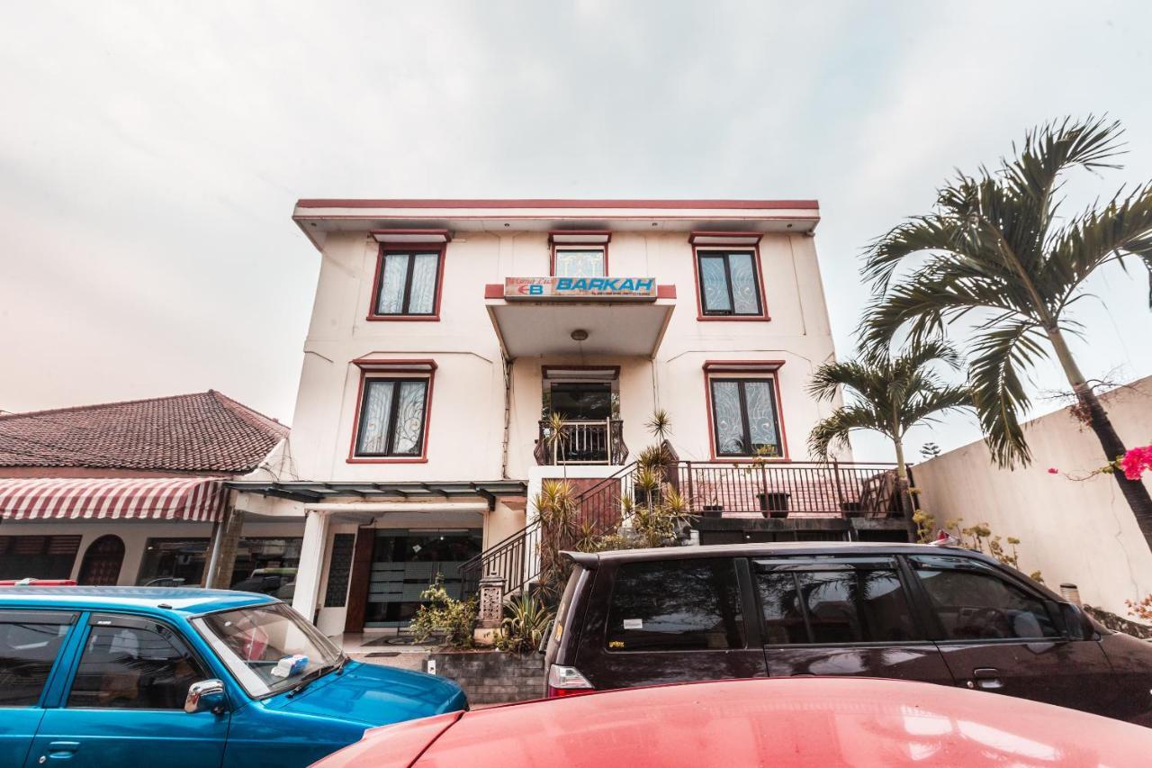 Oyo 1667 Wisma Lux Barkah Jakarta Eksteriør bilde